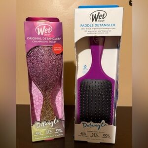 **set of 2** Wet Brushes